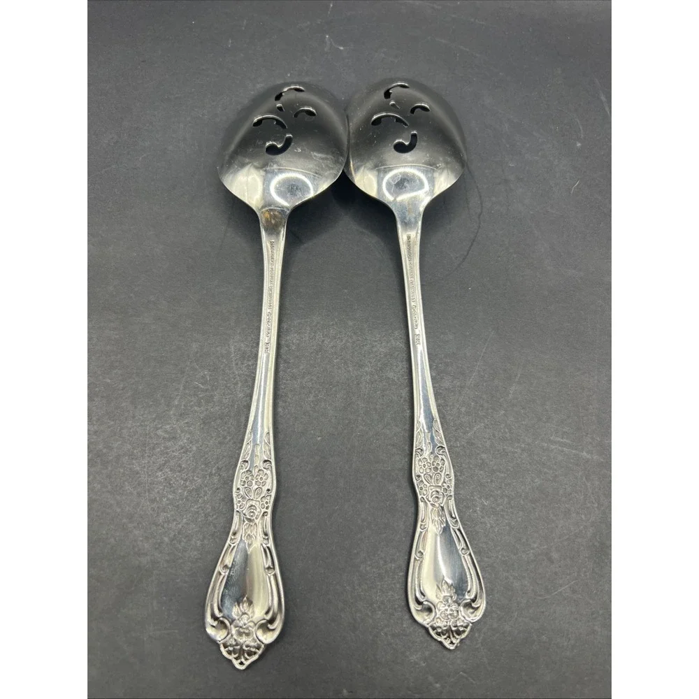 Oneida Kennett Square Distinction Deluxe Stainless Pierced Serving Spoons Set 2